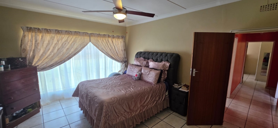 4 Bedroom Property for Sale in Meiringspark North West